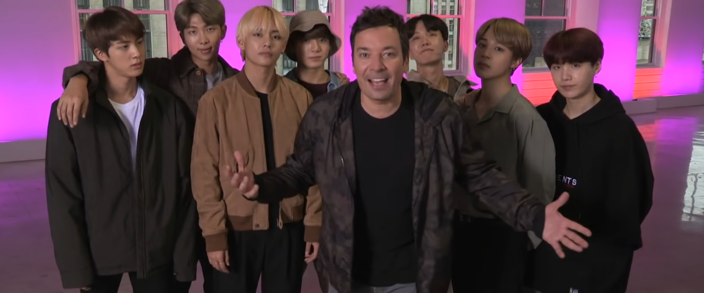 BTS, grupo de K-Pop, te enseña a bailar Fortnite en The Tonight Show