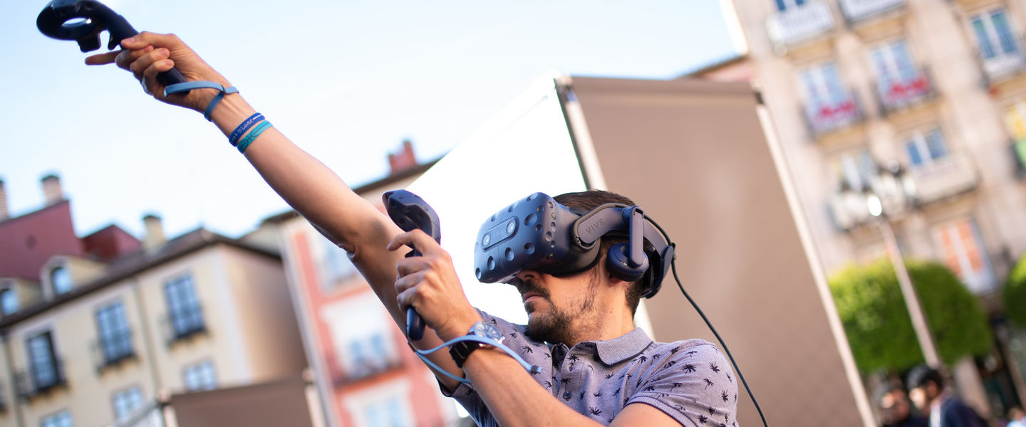 La Jaula Movistar permite a los jugadores probar su habilidad en la realidad virtual