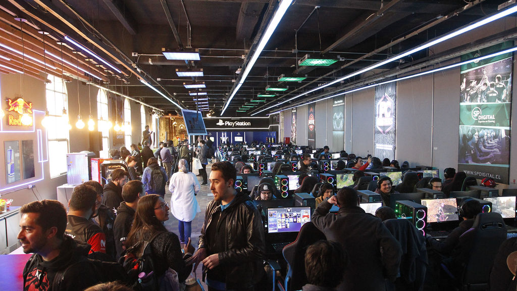 Movistar GameClub abre sus puertas en Chile - Movistar eSports