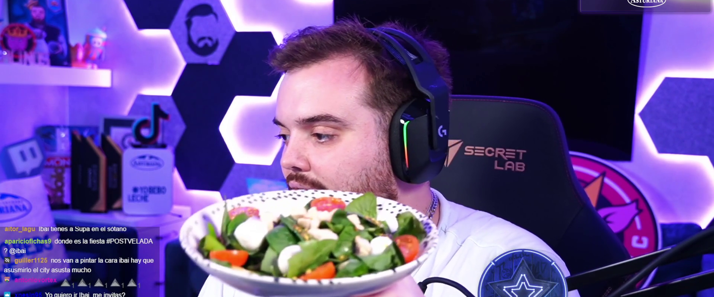 Ibai muestra el menú de su dieta