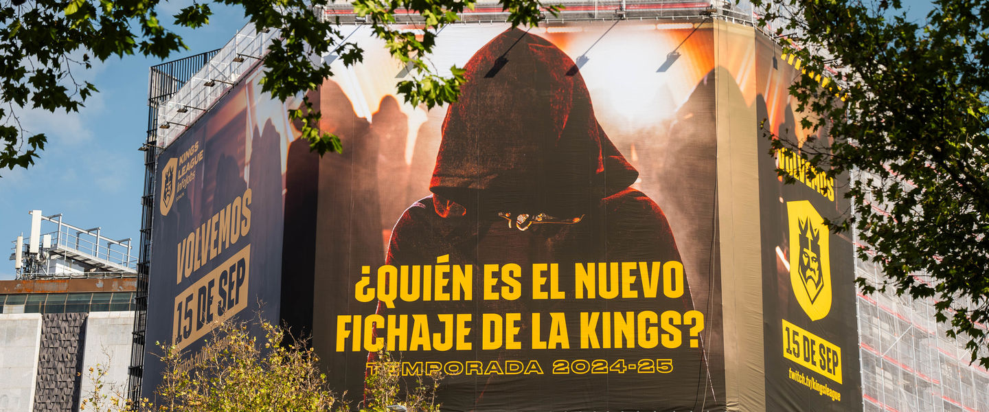 Una misteriosa lona en Madrid eleva el hype por el nuevo split de la Kings League